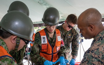 U.S. Marines and Sailors Participate in Bilateral Humanitarian Aid Training