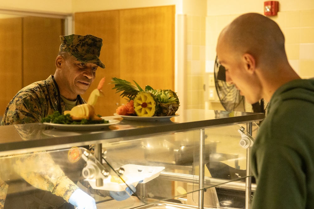 Marine Corps Installations Pacific leaders serve Thanksgiving holiday meals