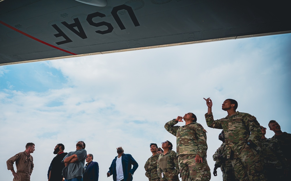 Actor Anthony Anderson tours the 379th AEW