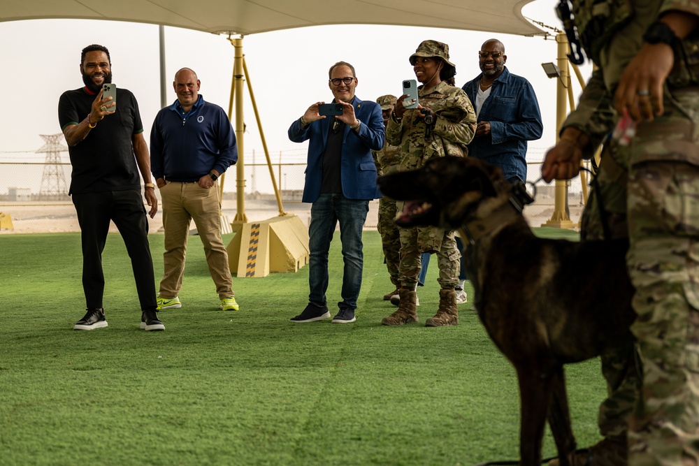 Actor Anthony Anderson tours the 379th AEW