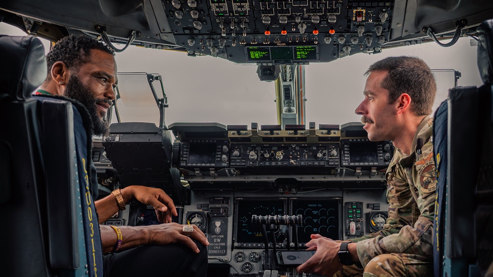 Actor Anthony Anderson tours the 379th AEW