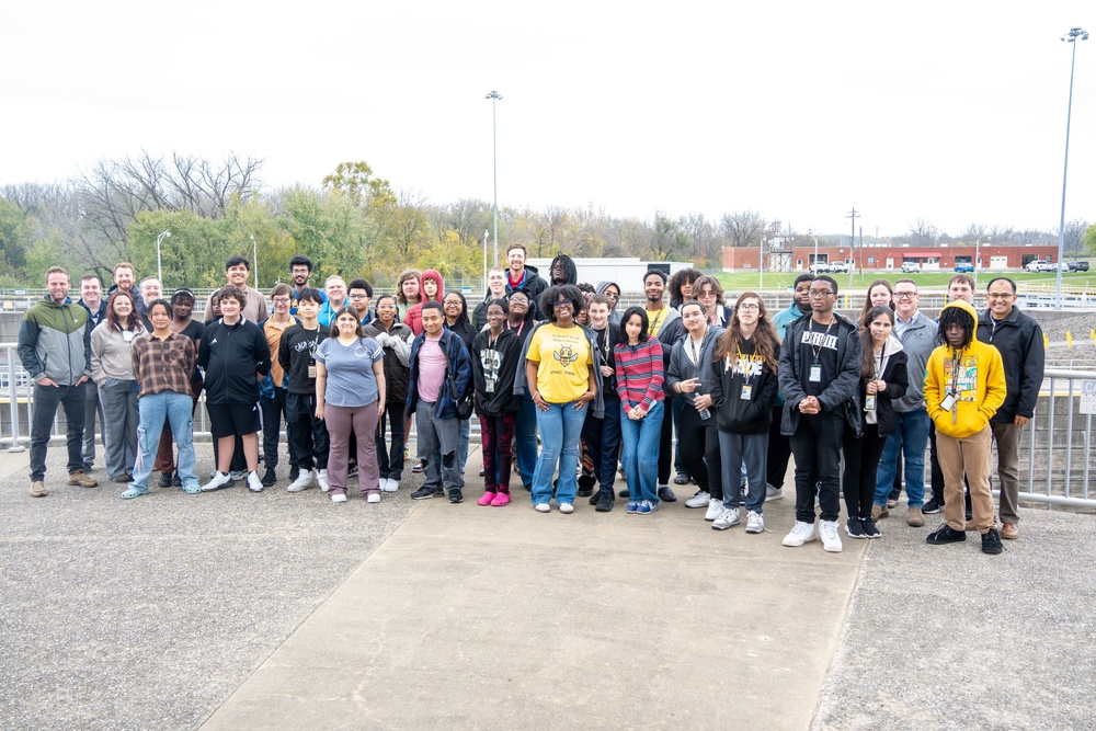 Leadership P.E. at McAlpine Locks and Dam