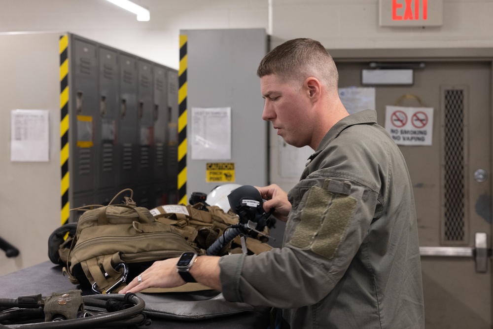 Leading means giving back: Gunnery Sgt. Chad Tompkins Jr. influences the next generation of Osprey crew chiefs