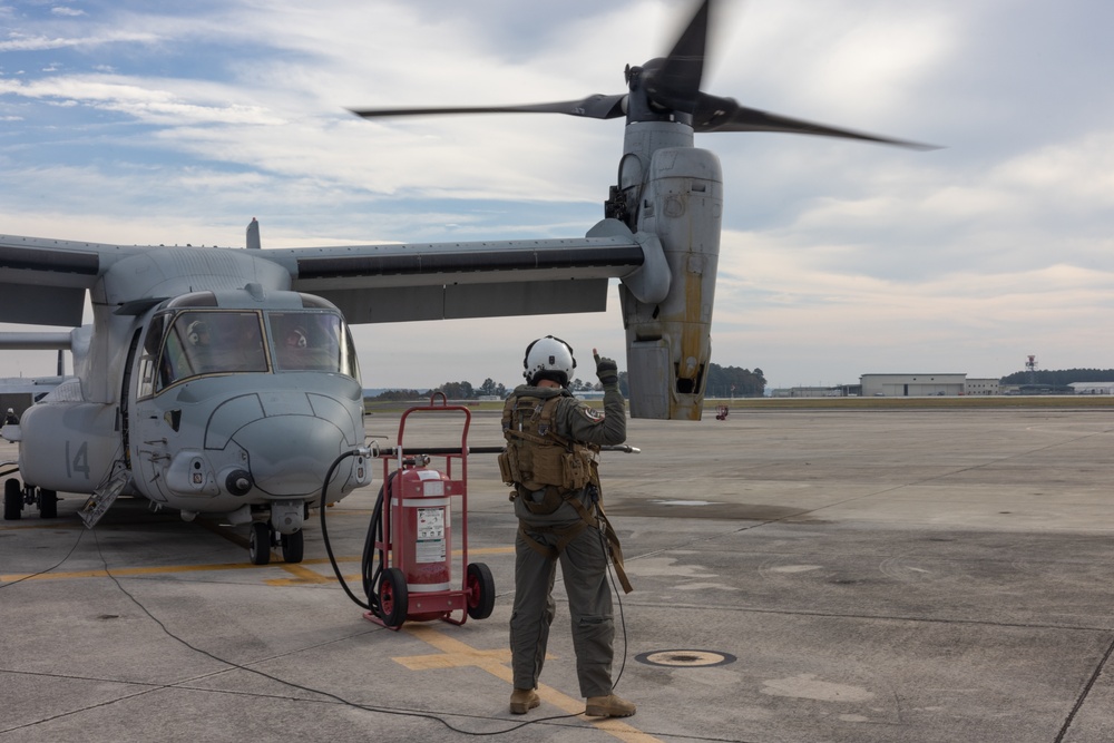 Leading means giving back: Gunnery Sgt. Chad Tompkins Jr. influences the next generation of Osprey crew chiefs