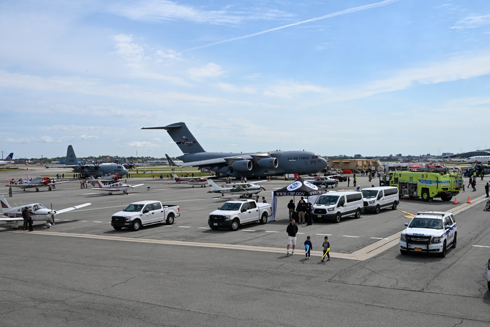 105th Airlift Wing Visits LaGuardia Airport for Kiwanis Kids Day