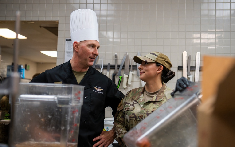 Team MacDill celebrates Thanksgiving