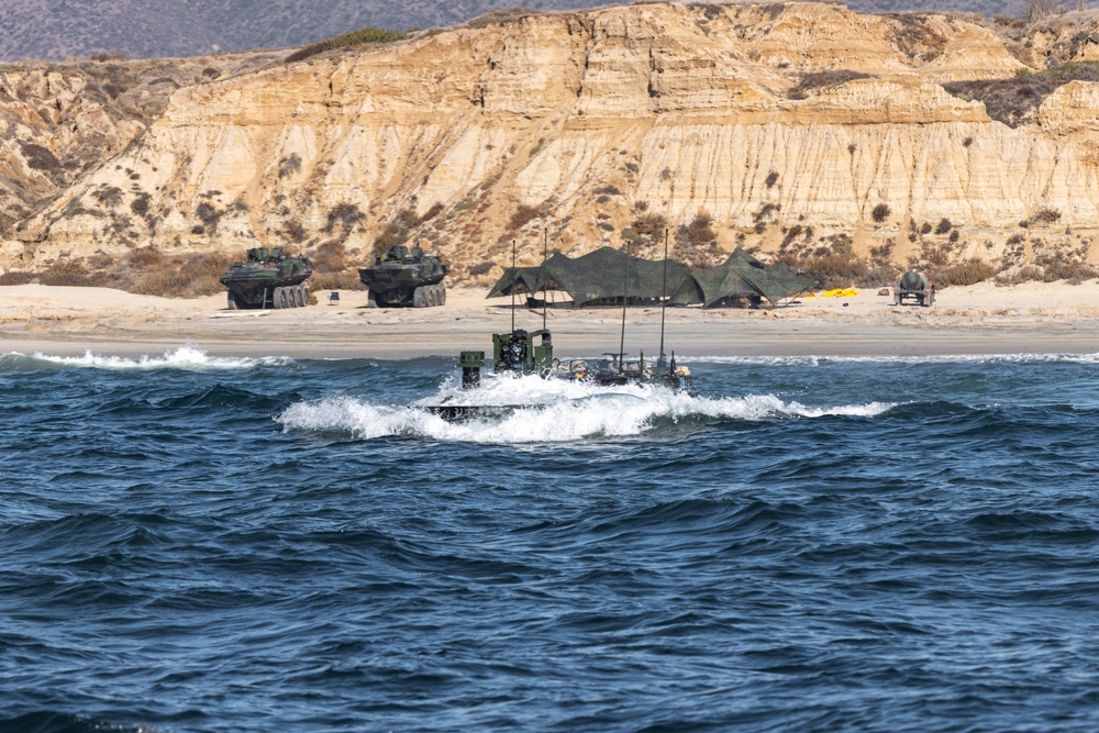 3rd AA Bn. conducts surf transit training