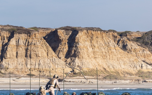 3rd AA Bn. conducts surf transit training