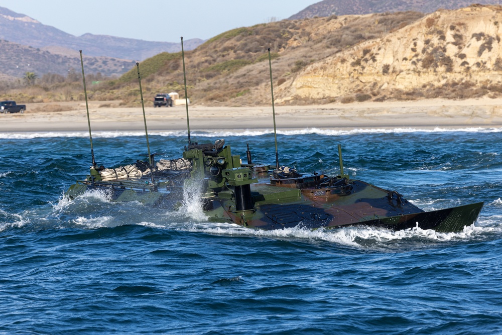 3rd AA Bn. conducts surf transit training