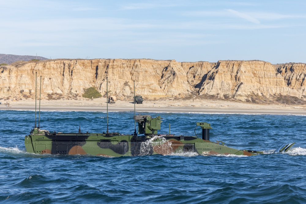 3rd AA Bn. conducts surf transit training