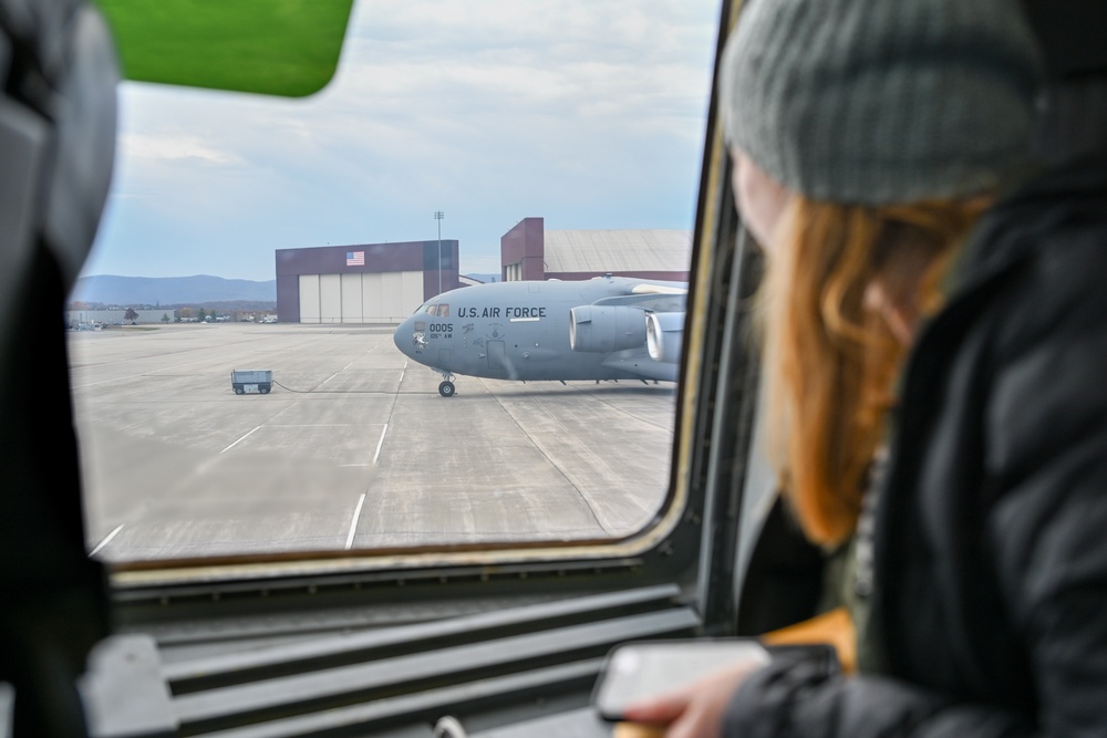 105th Airlift Wing Hosts Spouse Flight