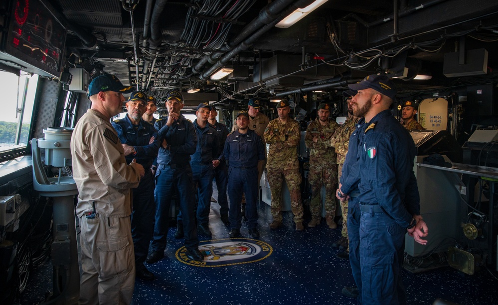 USS New York Hosts Commander of Italian Second Naval Division