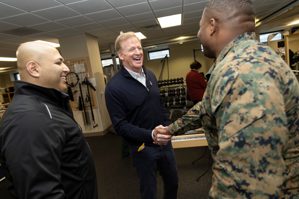 NFL Commissioner Visits Walter Reed