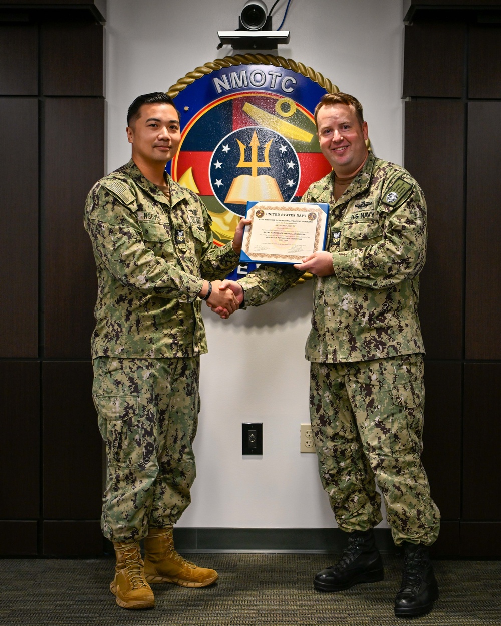 Building a Sailor:  Navy Aerospace Medical Technician and Aerospace Physiology Technicians Now Receiving Transferable College Credits