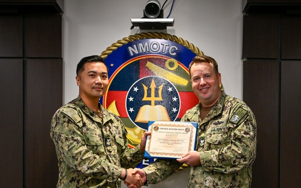 Building a Sailor:  Navy Aerospace Medical Technician and Aerospace Physiology Technicians Now Receiving Transferable College Credits