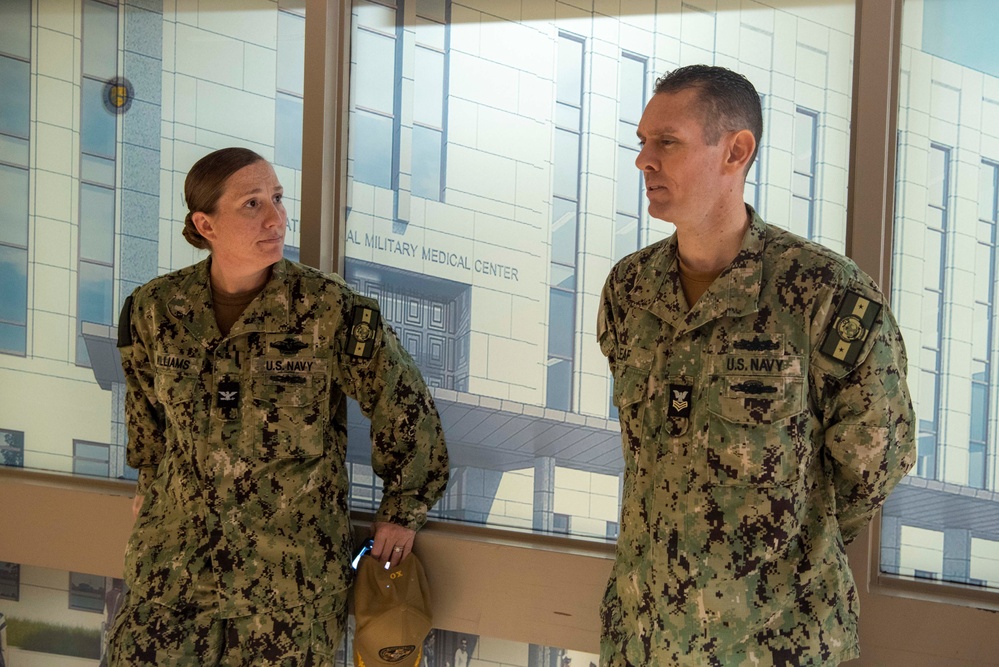 NMRTC, Bethesda's Triad meets with Sailors