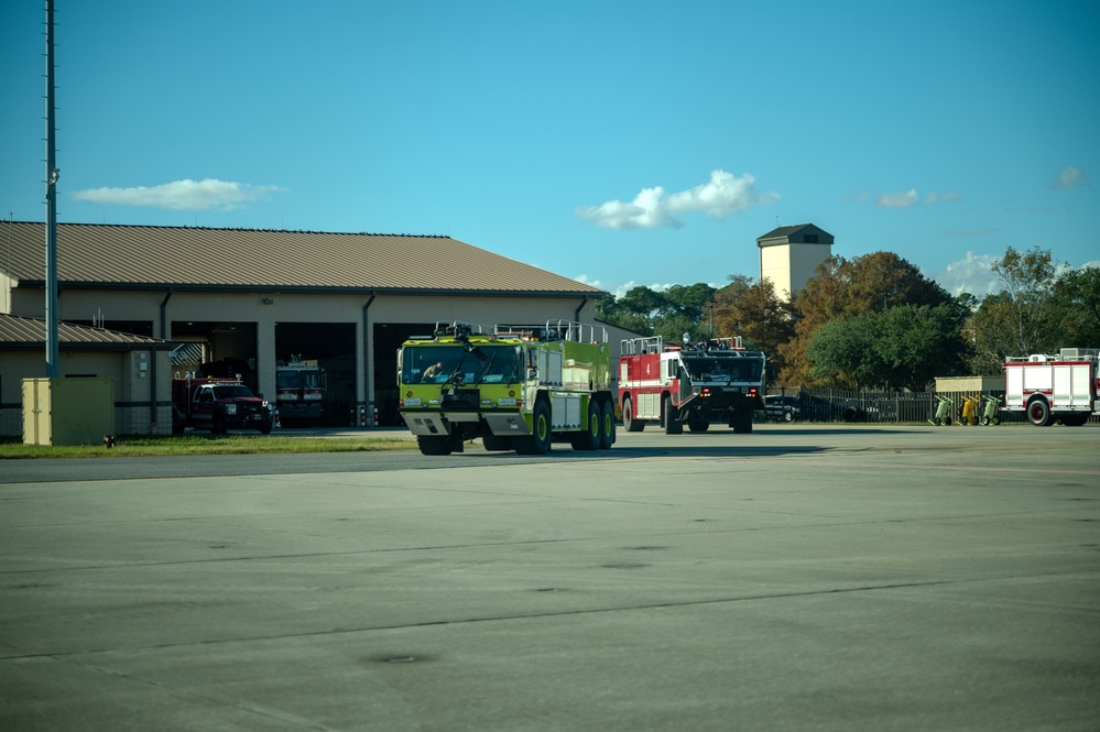 Hurlburt firefighters showcase skills to 1 SOW leadership