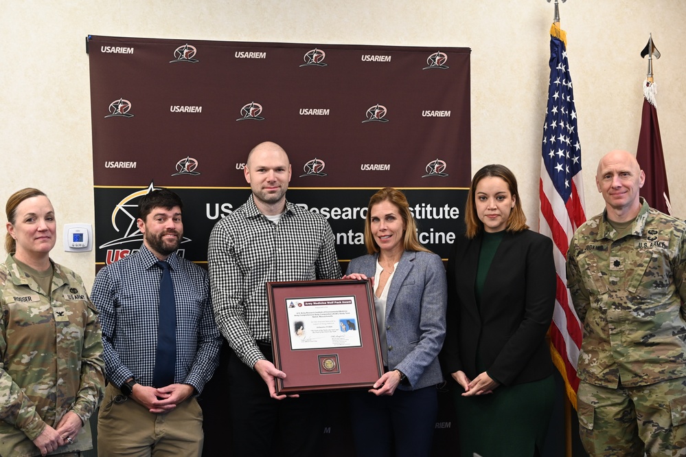 USARIEM Receives Wolf Pack Award for Army Comprehensive Body Composition Study