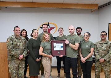 USARIEM Receives Wolf Pack Award for Army Comprehensive Body Composition Study