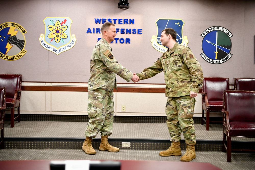 NORAD and USNORTHCOM Commander and Command Senior Enlisted Leader visit WADS