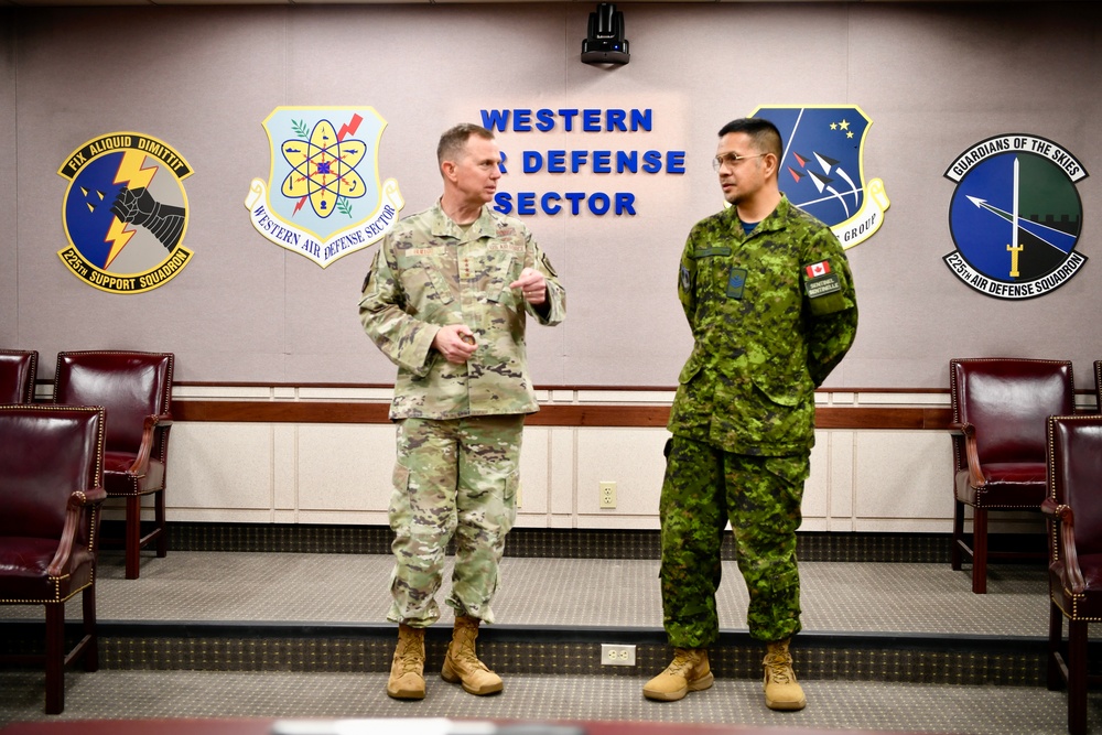 NORAD and USNORTHCOM Commander and Command Senior Enlisted Leader visit WADS