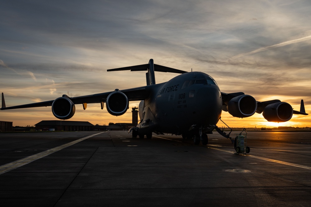 727th AMS equips POTUS support mission with refueling assets