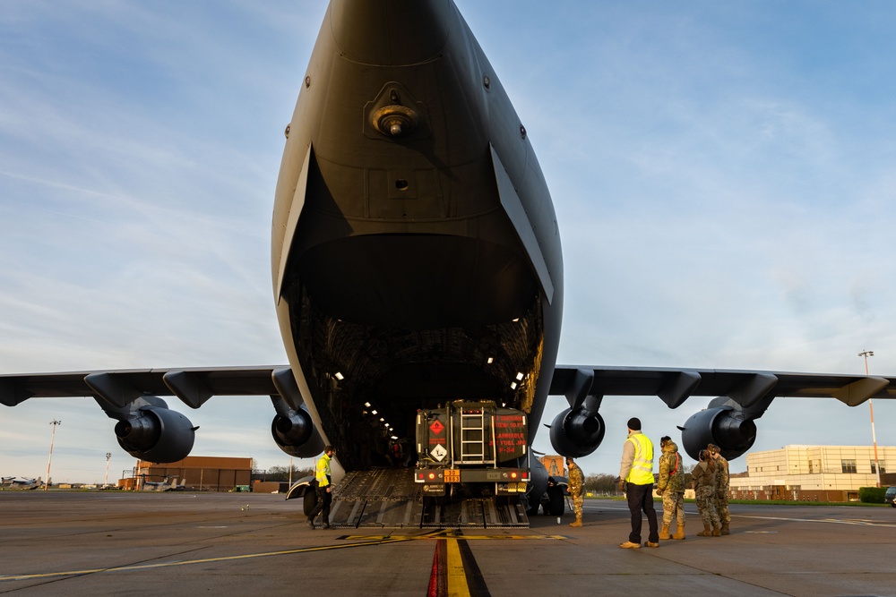 727th AMS equips POTUS support mission with refueling assets