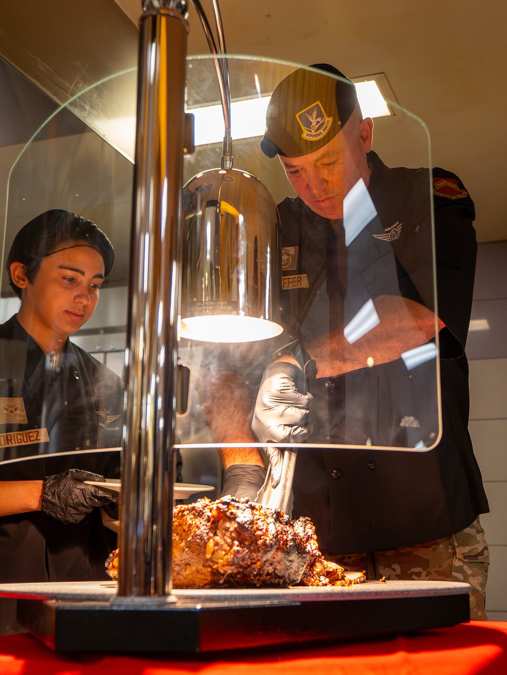 Luke Leaders Serve Holiday Meal