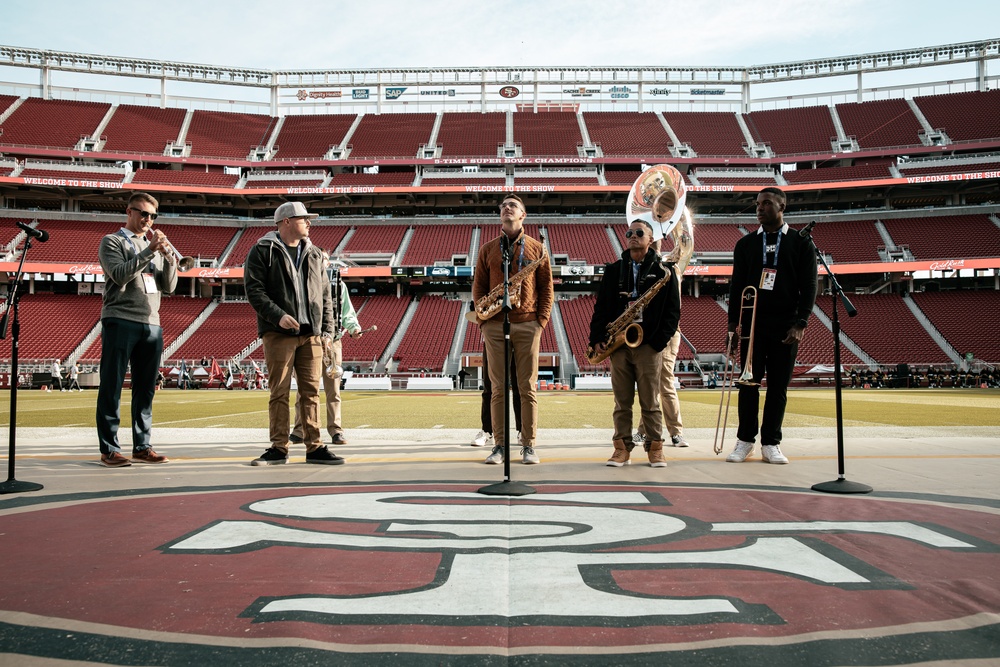 San Francisco 49ers Salute to Service Game