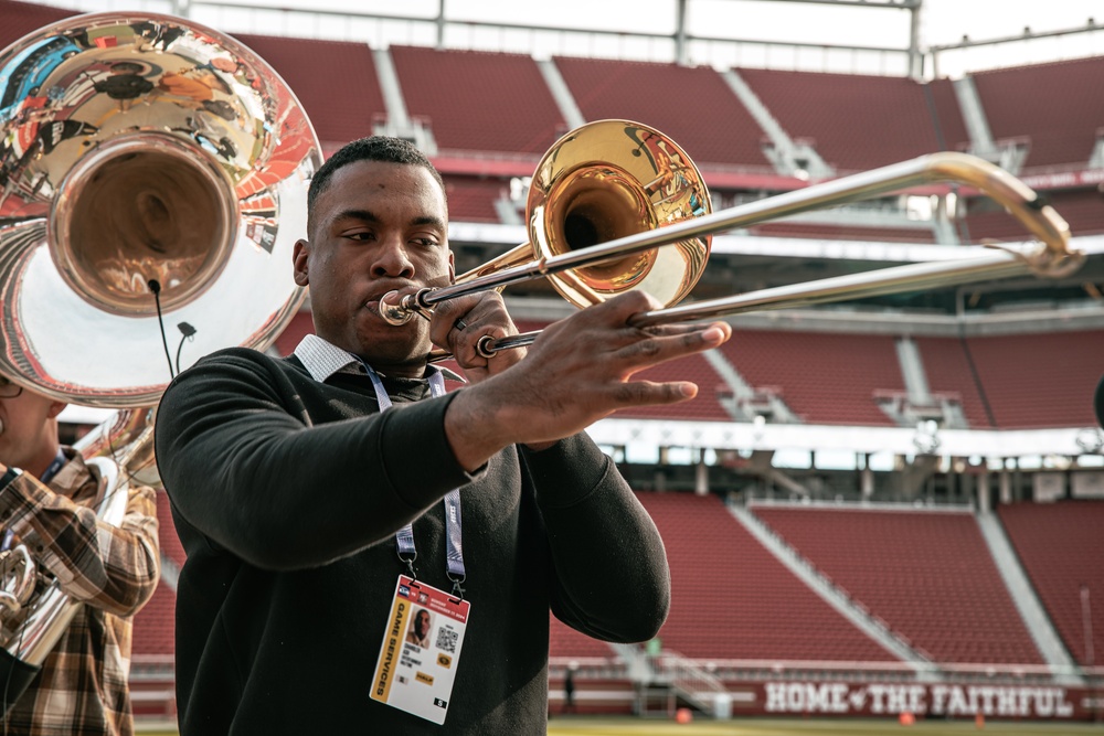 San Francisco 49ers Salute to Service Game