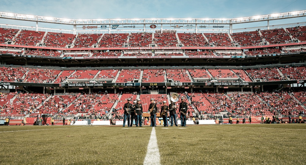 San Francisco 49ers Salute to Service Game