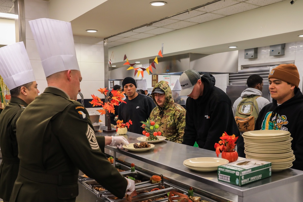 USAG Yongsan-Casey Thanksgiving Day serving event