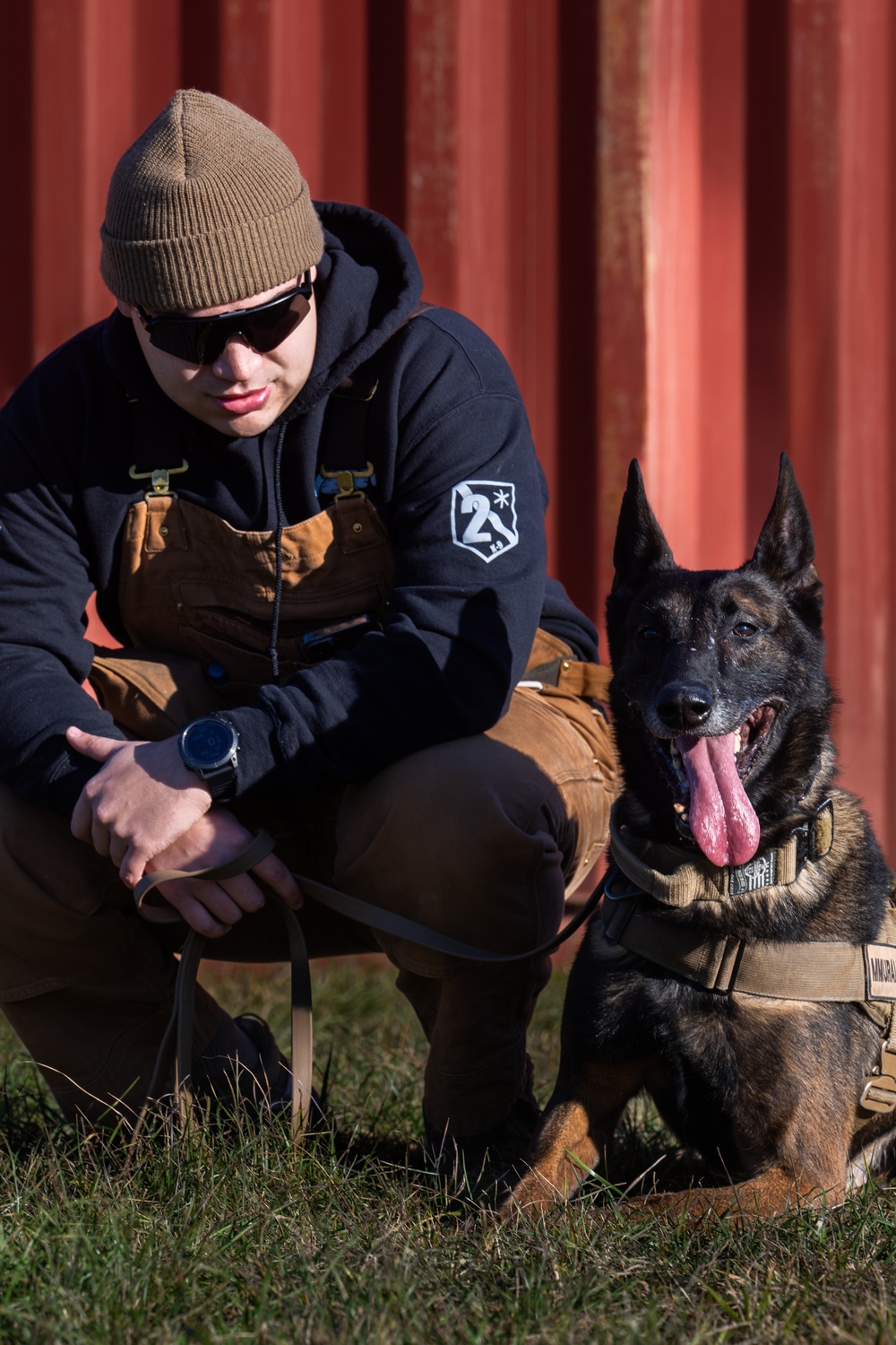 31st MXS immerses with K9s