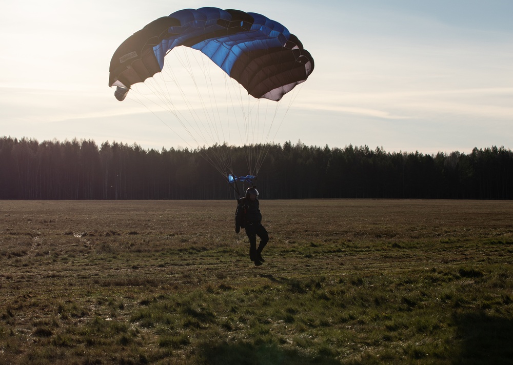 NSW Personnel Conduct Military Free Fall Jump During Adamant Serpent 25