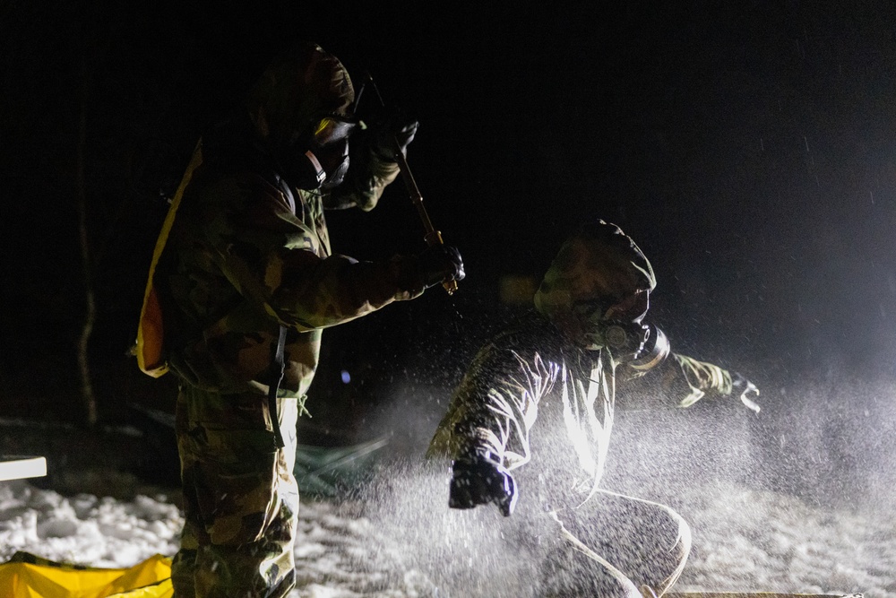 CBRN Marines Conduct Bilateral Training with the Nylands Brigade EOD Team