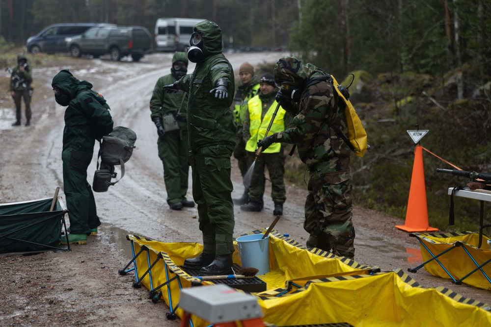 CBRN Marines Conduct Bilateral Training with Nylands Brigade Fire, Rescue, and Response Team