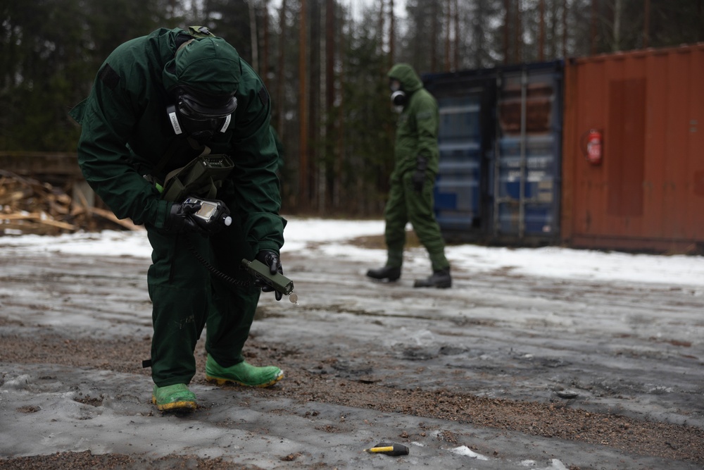 CBRN Marines Conduct Bilateral Training with Nylands Brigade Fire, Rescue, and Response Team