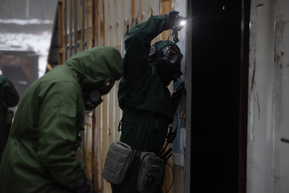 CBRN Marines Conduct Bilateral Training with Nylands Brigade Fire, Rescue, and Response Team