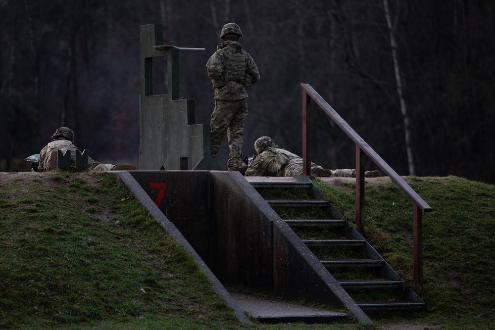 41st Field Artillery Brigade conducts M4 Qualification Range