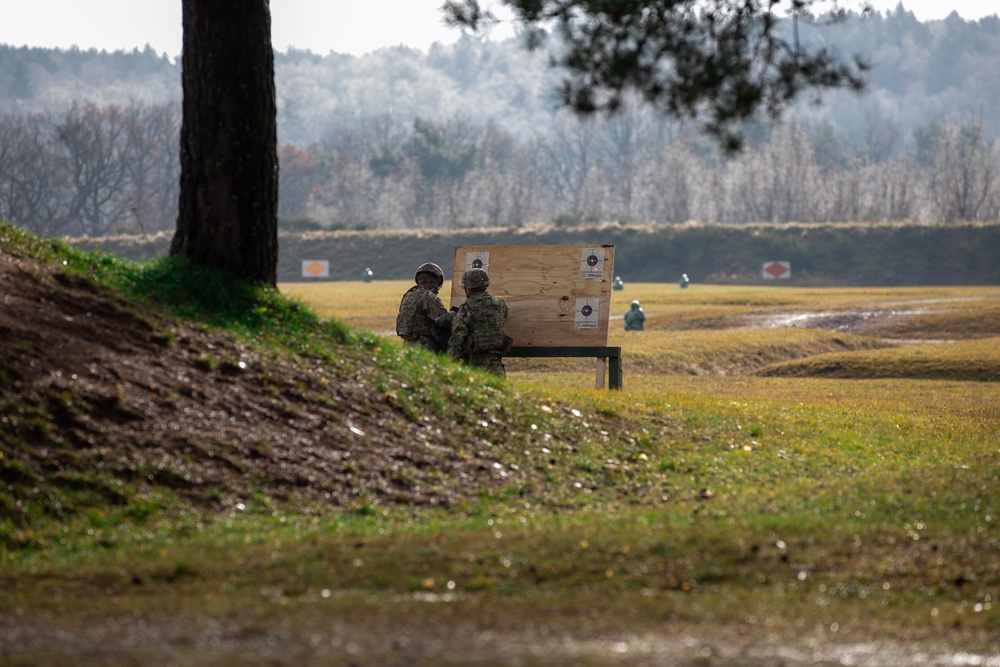 41st Field Artillery Brigade conducts M4 Qualification Range