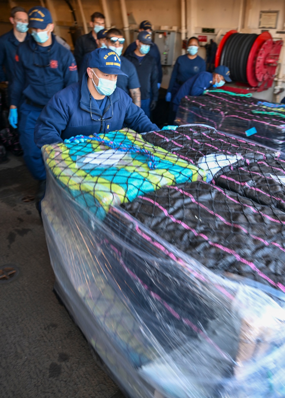 Coast Guard Cutter Hamilton offloads $182.8M in counternarcotics at Port Everglades