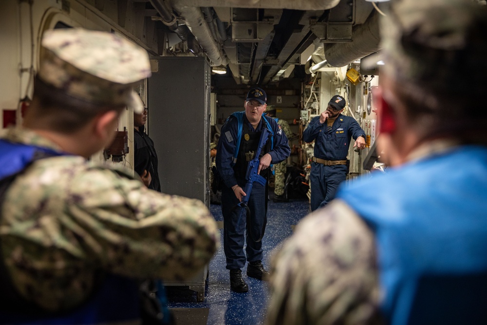 USS Iwo Jima Participates in a Force Protection Exercise