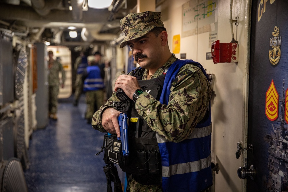 USS Iwo Jima Participates in a Force Protection Exercise