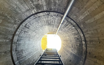 Gavins Point Spillway Inspection