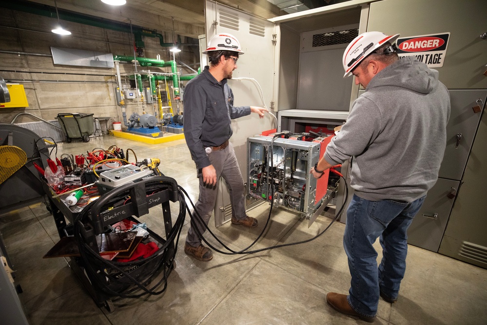 Annual maintenance in full swing at Gavins Point Dam powerplant