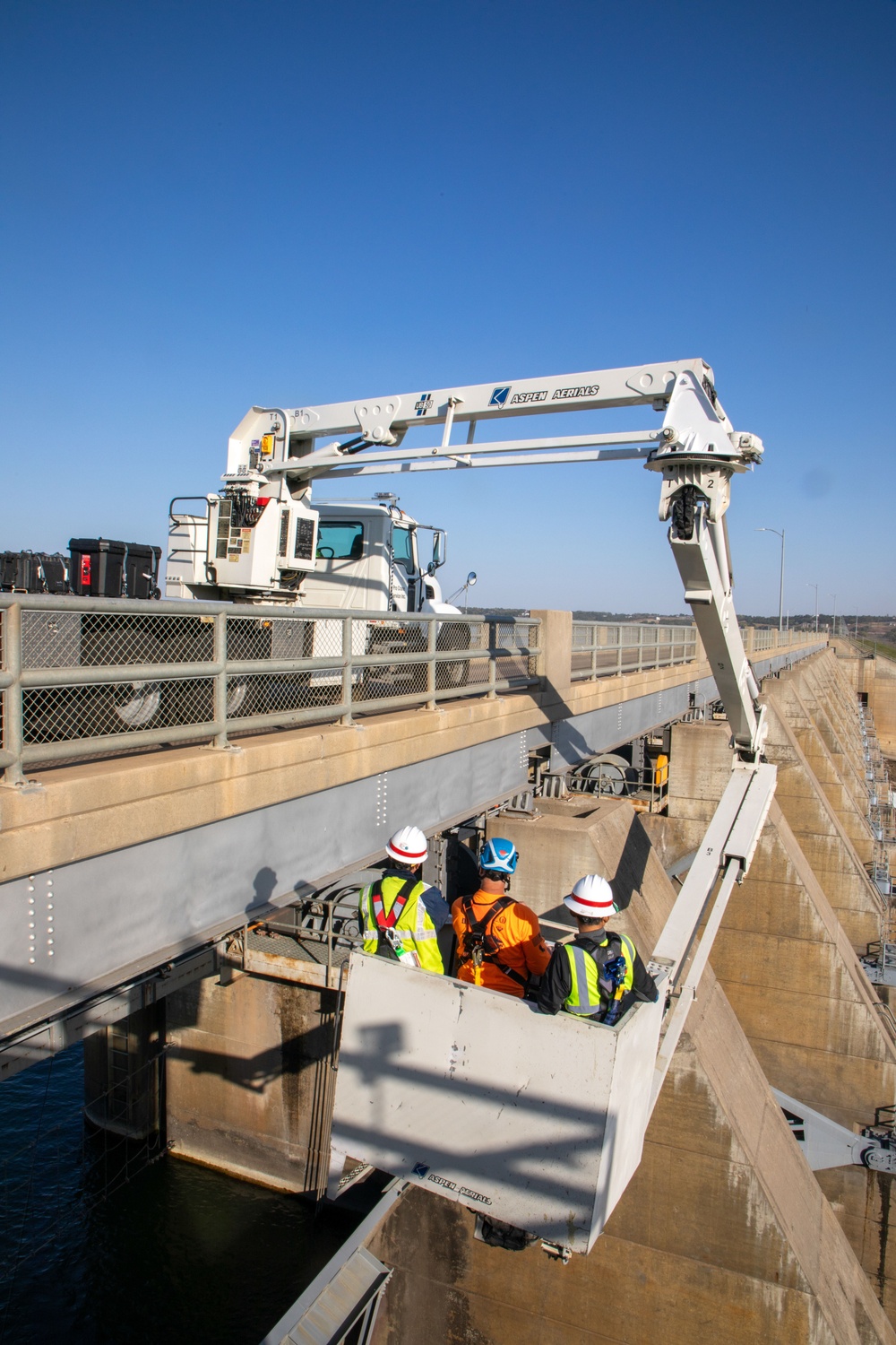 Gavins Point Spillway Inspection