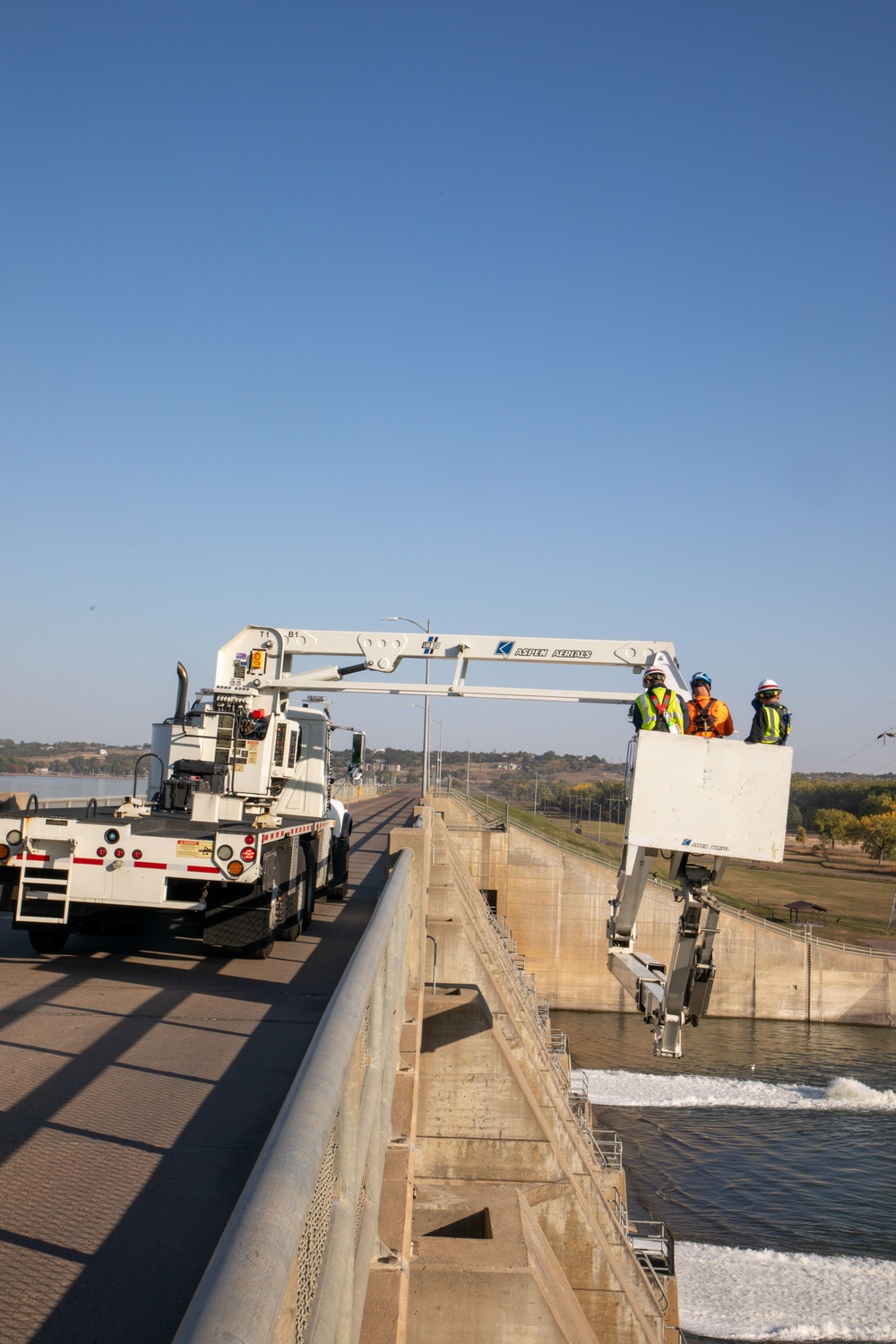 Gavins Point Spillway Inspection