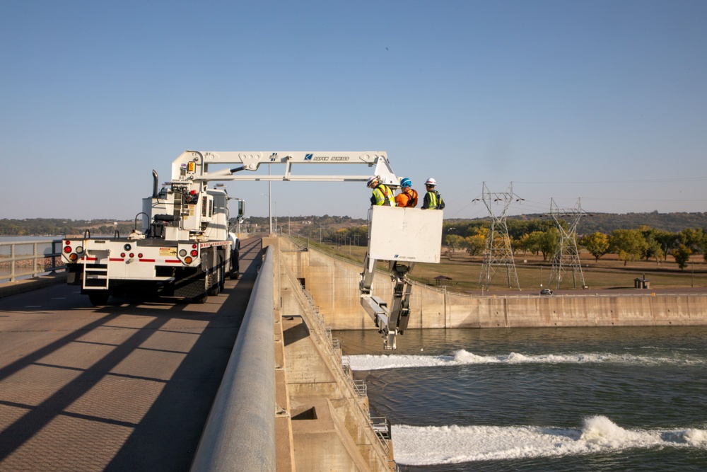 Gavins Point Spillway Inspection