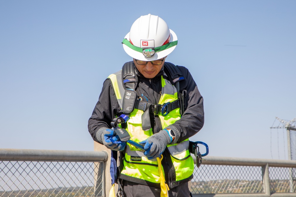 Gavins Point Spillway Inspection