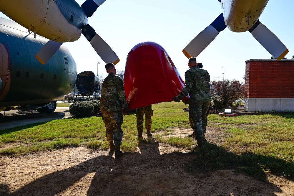 19th MXS brings Red-Nosed Herk to Team Little Rock